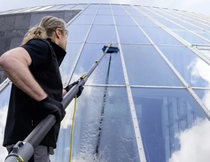 window-cleaning-london-book-now